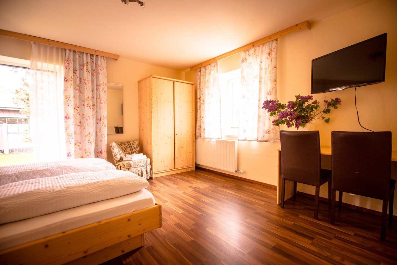 Hotel Wintergarten 斯拉德明 外观 照片